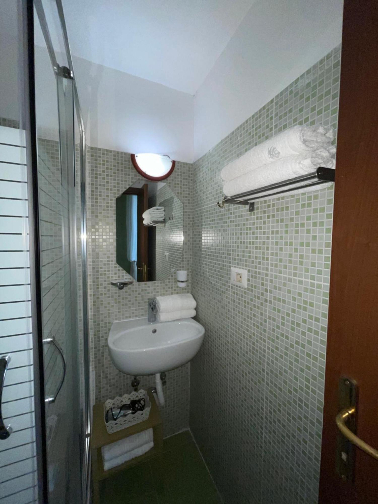 Guest House Meret Rome Luaran gambar
