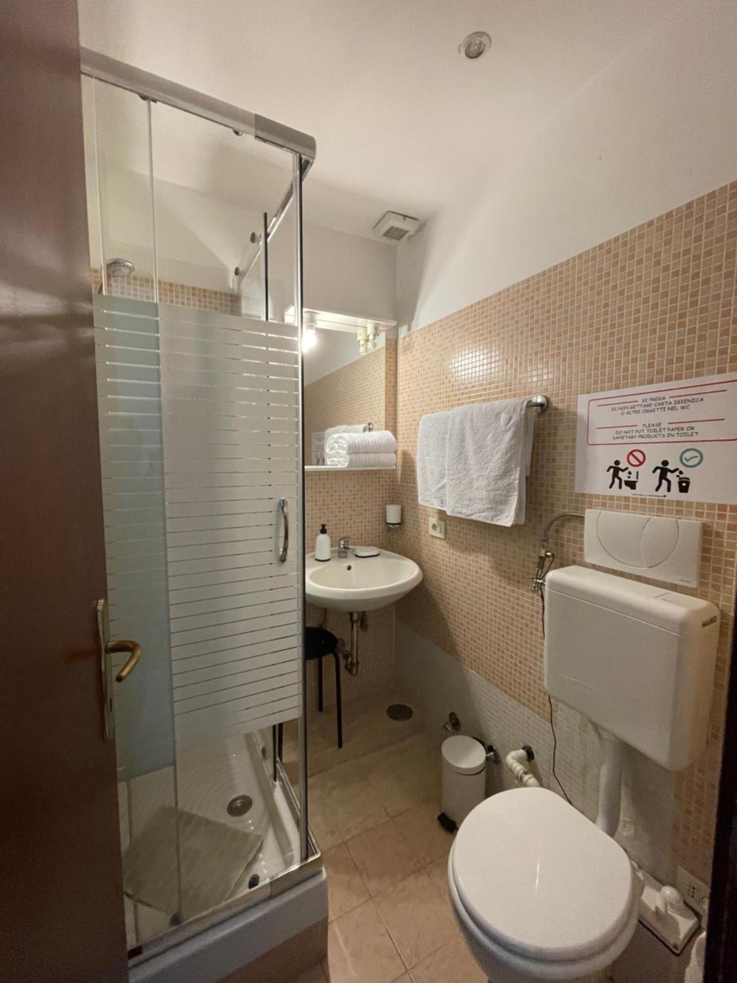 Guest House Meret Rome Luaran gambar